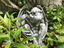 Gargoyle - Steinstatue - 23 x 28 cm - klassisch weiß